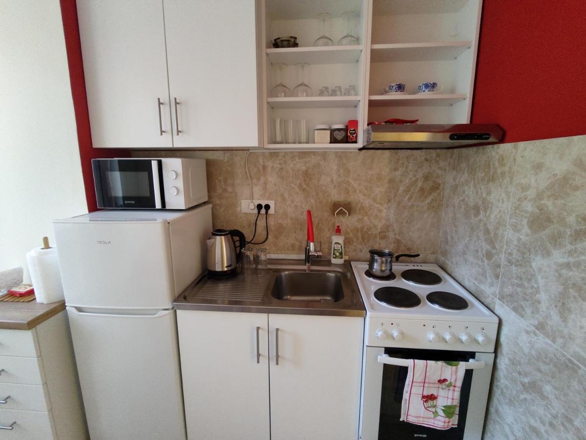 Bgholik Studio Apartment Beograd Eksteriør bilde